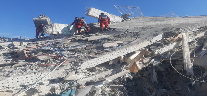ekipler-canla-basla-calisiyor1.jpg